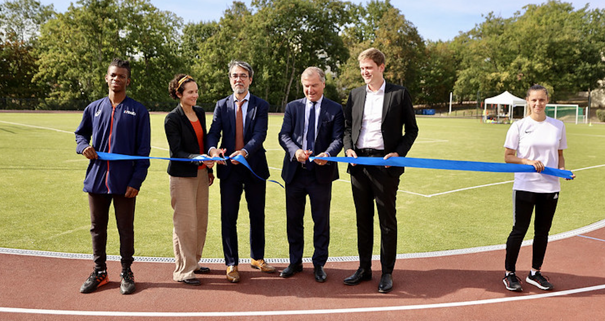 Inauguration terrain de sport Versailles