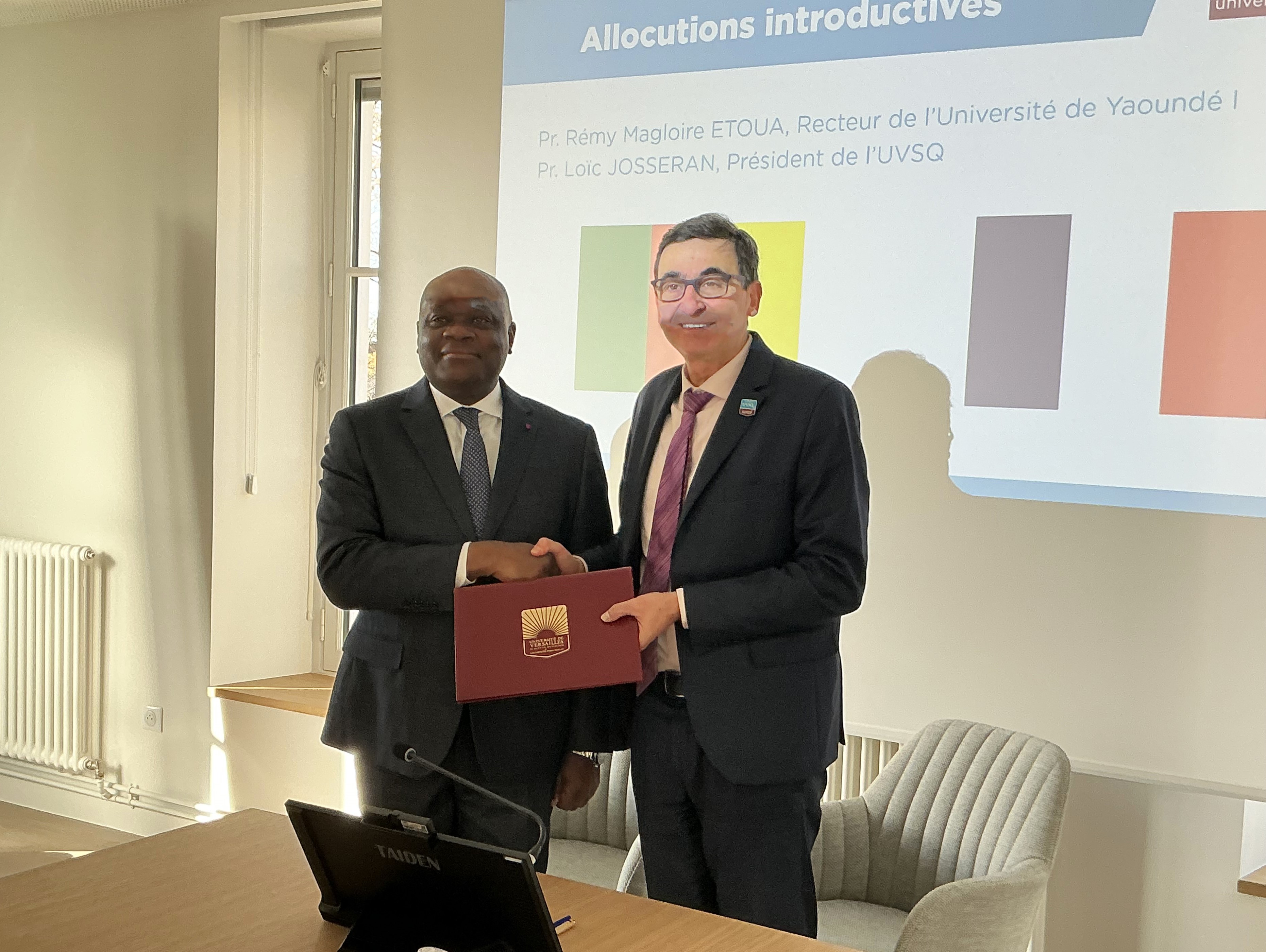 Signature de la convention avec l'Université de Yaoundé