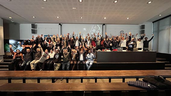 Vignette groupe lancement UVSQ-SAT NG